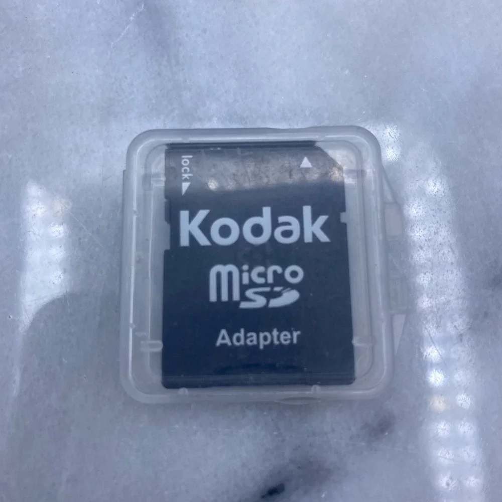 Kodak Micro SD to SD Memory Card Adapter Protective Case 508-56719 B Untested